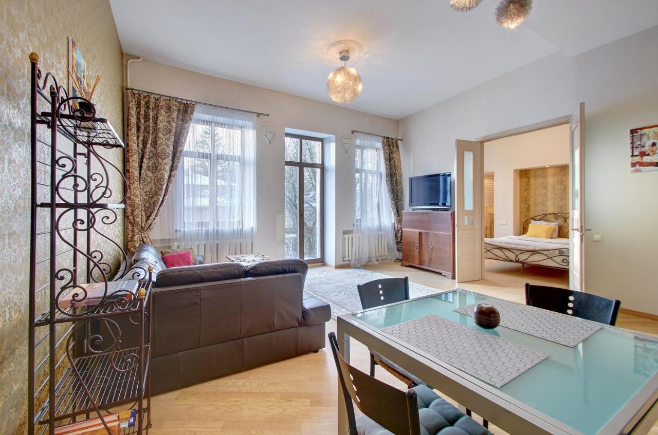 Romantic City Center Apartment In Old Town Vilnius Exterior photo