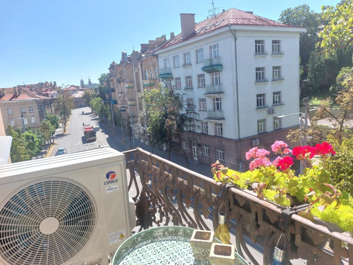 Romantic City Center Apartment In Old Town Vilnius Exterior photo